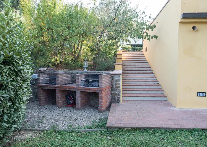 Il Pintello - La Lepre San Casciano in Val di Pesa